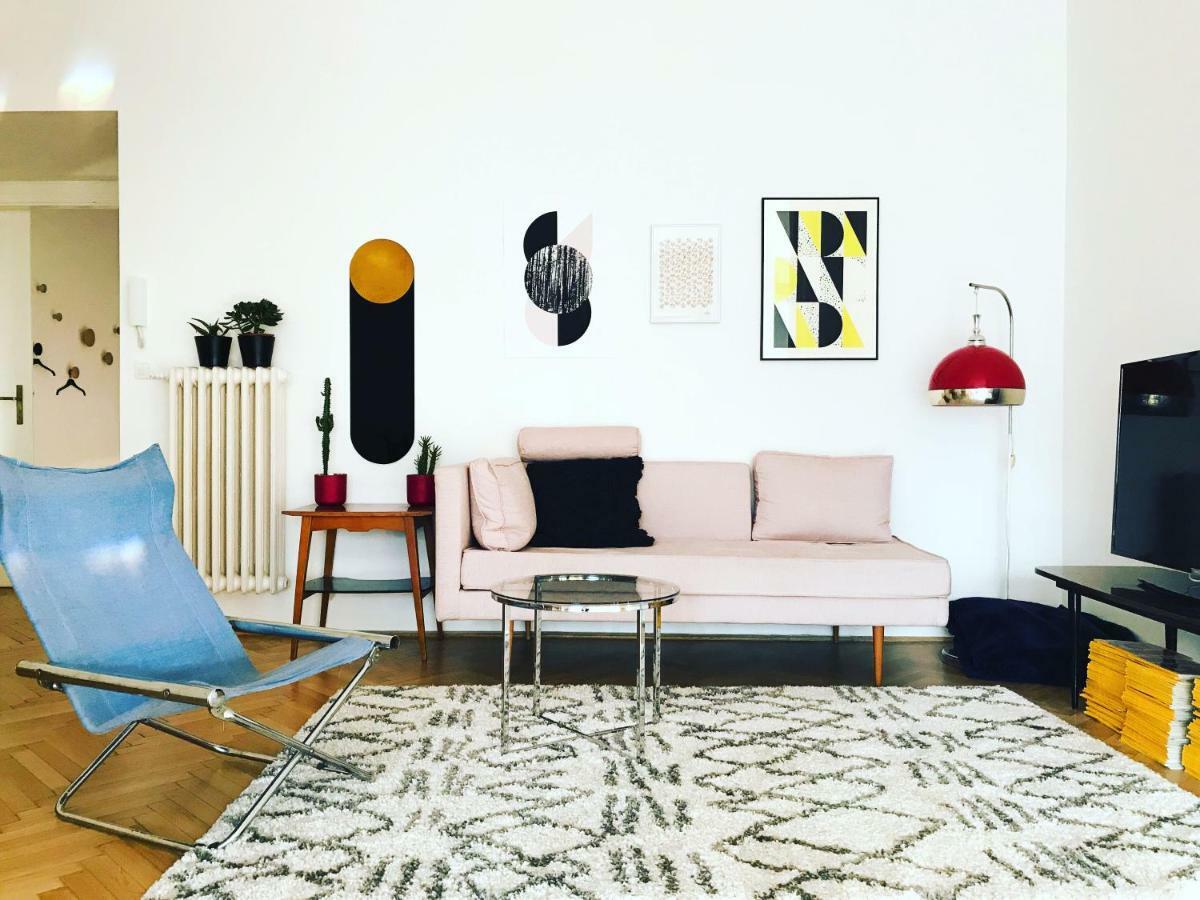 Spacious Bauhaus Icon Flat With Fitness Room In Central Buda, Close To The River And Margaret Island Budapest Kültér fotó